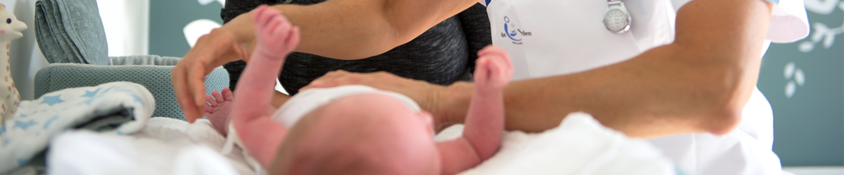 Zorgverzekering baby aanmelden zorgverzekeraar kraamzorg zwanger Kraamzorg de Waarden